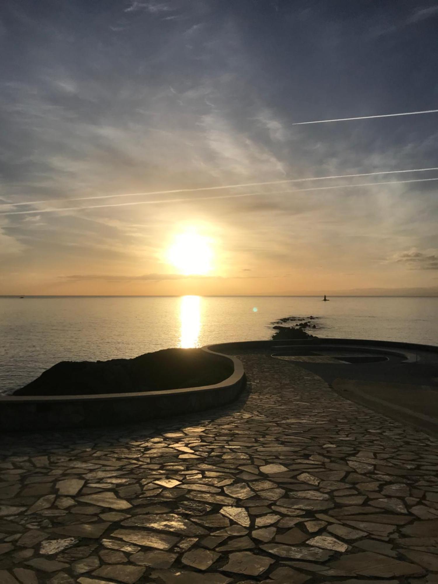 Apartamento A Pie De Playa La Pepa Burela Εξωτερικό φωτογραφία
